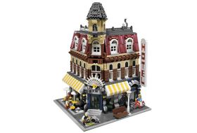 10182 LEGO® EXCLUSIVE CITY Café Corner 2