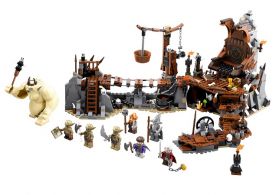 (Slightly Damaged Box) 79010 LEGO® The Hobbit™ The Goblin King Battle