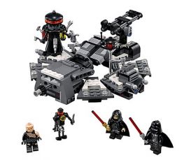 LEGO® STAR WARS™ Darth Vader™ Transformation